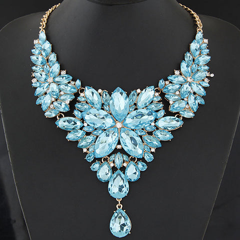 Crystal Flower Retro Bib Necklace