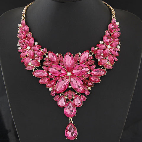 Crystal Flower Retro Bib Necklace